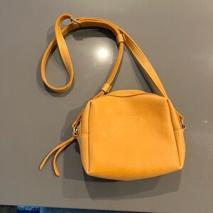 Portland leather crossbody